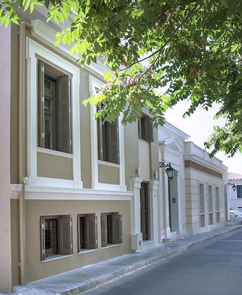 Tripodon Plaka In The Shade Of Acropolis By Ghh Villa Aten Exteriör bild